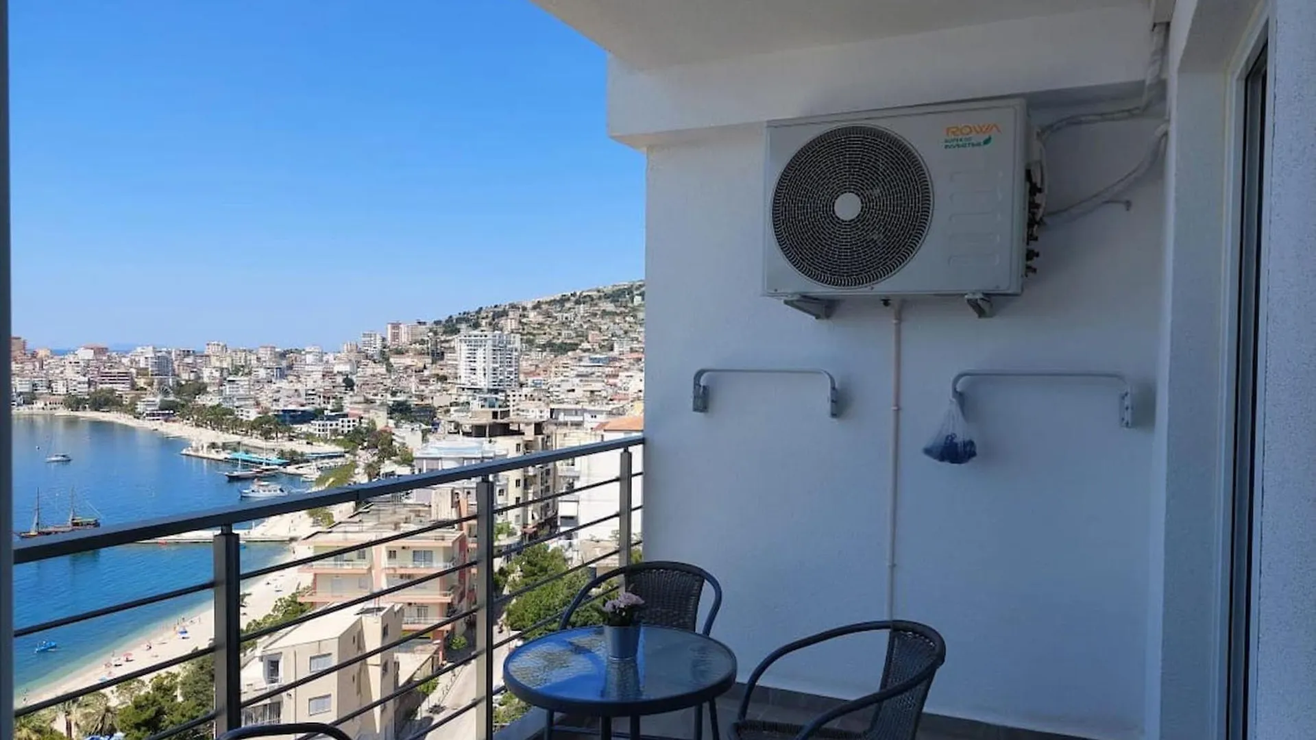 Polished Apartment With Sea Glimpse Saranda 0*,